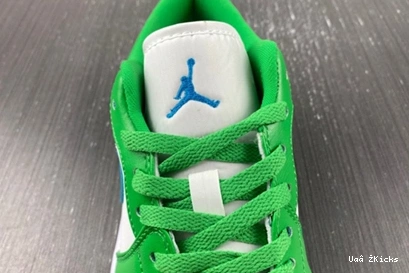 DC0774- Jordan Cozy Low 1232 Air 1 146 0729